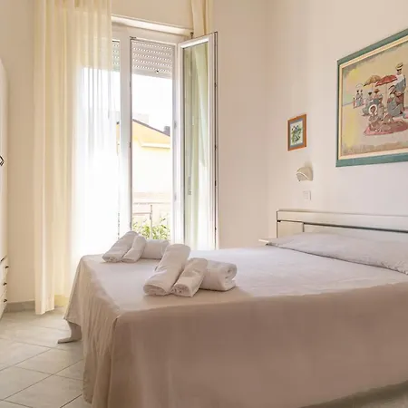 Hotel Royal - Bianchi 3*