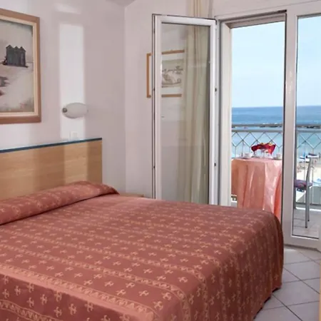 Royal San Mauro Mare