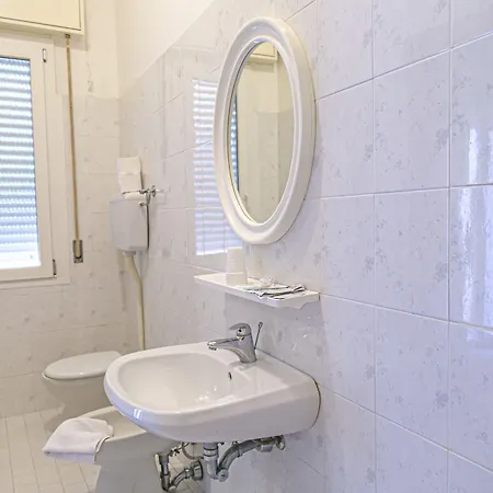 Hotel Royal - Bianchi 3*