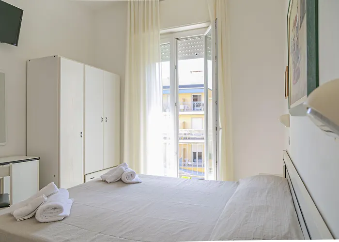 Royal 3* San Mauro Mare